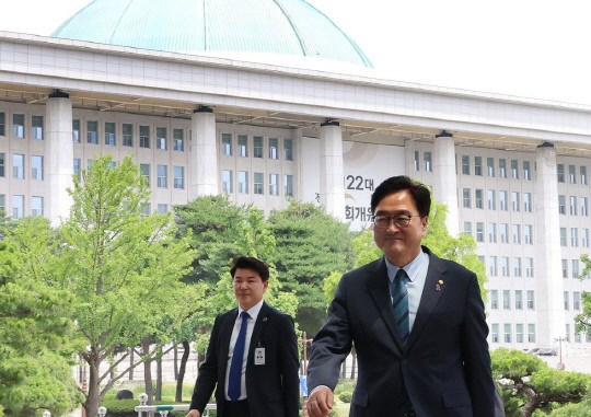 우원식 국회의장, 중국 하얼빈 방문 중 시진핑 국가주석과 접촉