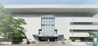 대전한밭도서관, 이달 25일까지 두 작가의 방 전시 개최