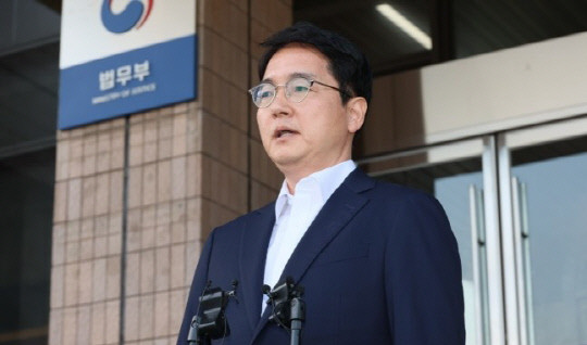 심우정, 윤석열 청탁 의혹 부인…친분 전혀 없다 공식 입장 제시