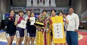 영동군청여자씨름단 전국무대서 강력실력과시