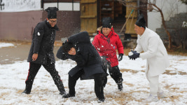 [포토] 훈장님과 눈싸움