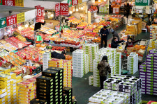 [포토] 정성 가득 황금 보자기