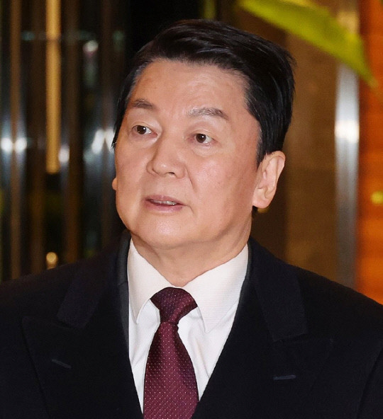 대전 초등생 피살 사건에 경남교육청과 교육 단체들, 정부가 유감 표명과 긴급 대책 마련에 나서며 안전 관리 강화 약속