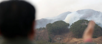 [속보] 경남 산청·하동 산불, 지리산국립공원 안으로 확산