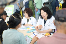 [나누고,더하고] 대전시약사회, 마음 모아 세상 바꾸다