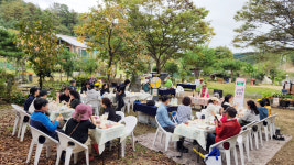 [농업이 희망이다] 흙에서 공동체를 찾다 도시농업의 지속 가능한 미래