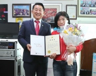 세대 잇는 효심… 대전 서구, 괴곡동 효행자 표창