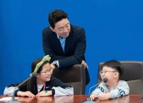 강훈식 