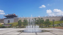 성주군, 성주역사 테마공원에 바닥 분수 운영