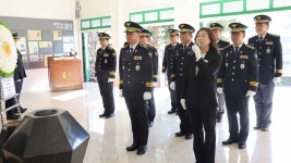 대구 경찰, 삼일절 기념 국립신암선열공원 참배