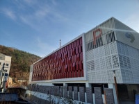 133면 규모 대구 남구 고산골 공영 주차 빌딩 준공