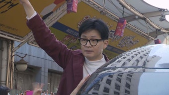 대구 서문시장 찾아 보수층 결집 나선 한동훈···다음 주엔 박근혜 만난다