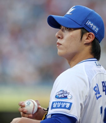 '3실점·6삼진·9이닝' 완투 원태인…시즌 10승, 다승 공동 선두