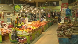 추석 차례상 전통시장에서 준비하세요···전통시장이 대형마트보다 약 7만 3천 원 저렴