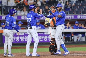 한화 단독 선두 제물 삼성, 시즌 첫 5연패…위기의 4위, 위태로운 5할
