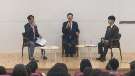 [심층] 문형배가 바라보는 언론은?···"언론은 100% 진실을 보도할 수 없어요" " "단 하나의 신문도 ...