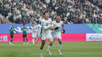 '홈 연승' 도전하는 김천상무…선두 전북, '무패행진' 끊는다