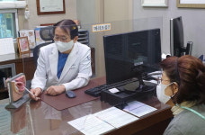 기침만 해도 소변 찔금 요실금…‘중부요도슬링’수술 도움을