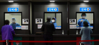 부산 신규확진 5일 만에 1만 명대로 소폭 감소