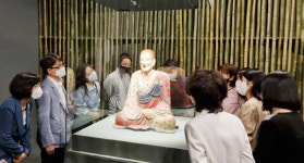 부처의 미소에 위로받다…불교미술 정수 한자리에