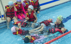 생존수영 교육 재미있어요