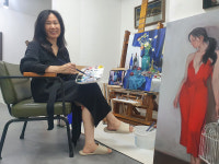 최선미 작가, 구상작업미술가회전 준비에 ‘구슬땀’