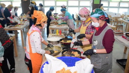 농협중앙회 양산시지부와 양산시내 농·축협, 양산시에 성금 기부 外