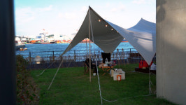 [영상] 바다 한 가운데 캠핑장이 있다?…부산 명물 예약