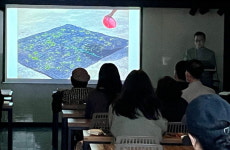한국마사회 부산동구지사, 범일2동 행정복지센터에 월동대책비 전달 外