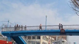 “기초수급자 받아달라”…진주시청 앞 육교에서 자해 소동