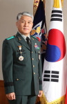 투스타 출신 軍튜버, 전 세대와 교감하는 ‘소통령’ 우뚝