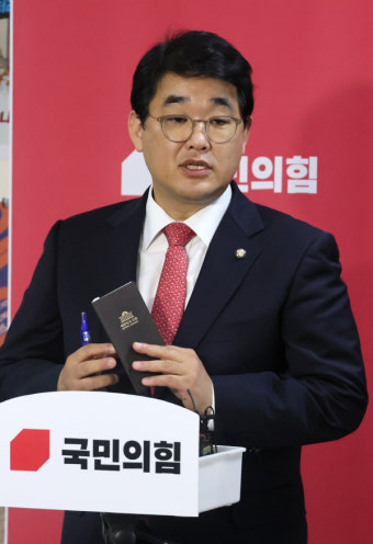 與 “‘현역 하위 20% 공천배제’보다 엄격한 컷오프, 낙하산도 불가능하도록”