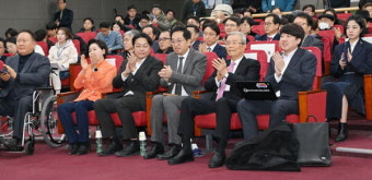 이재명, 김부겸·정세균과 회동 추진…이낙연 신당 고립화