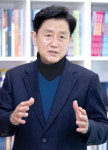 “부산 미술계, 서울 아닌 해외로 눈돌려야 재도약”