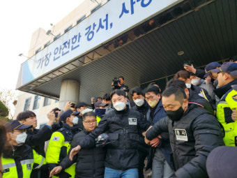 이재명 습격범 