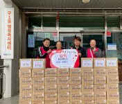 해운대구 우1동 소재 원불교 해운대교당, 우1동 행정복지센터에 김치 65박스 기탁