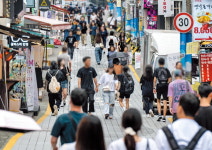 위기의 부산…‘남부권 수도’ 골든타임 잡아라