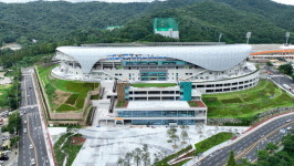 전국체전 주 무대 김해종합운동장 위용