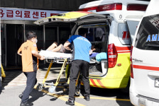“부산 대학병원 응급실 의사 30명”…응급실 뺑뺑이 우려