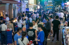 [사설] ‘부산다움’ 살린 로컬리즘으로 지역소멸 극복하자