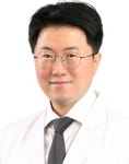 하삼동커피 양부대병원점 | 양부대병원 문상우 교수 수상