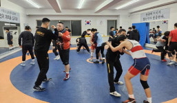 레슬링 도시 부산, 옛 영광 재연 위해 구슬땀