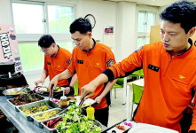 중부소방서 직원에 특식 제공…초량119센터부터 ‘미식의날’