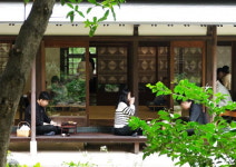 빵 내음 가득,  빵 한입 행복, 빵 터진 부산