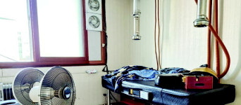 [단독]개인용 쑥뜸방 청사에 차린 부산 북구청장