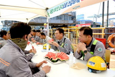 HJ중공업 현장 경영…협력사와 ‘수박 소통’