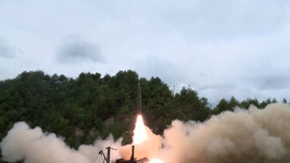 “군산 美 공군기지 겨냥했나”‥ 北, SRBM 2발 발사