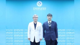 최신 장비 놔두고 2년간 개점휴업.. 군산의료원 내려온 안과 의느님