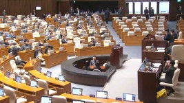 국회, 계엄해제 결의안 의결 위한 본회의 개의