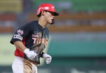 [야구인물사전]'그런날 있잖아' KBO 대표 소년감성, KIA타이거즈 김도영은 누구?